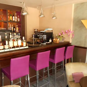 Piemont 4* Luxembourg