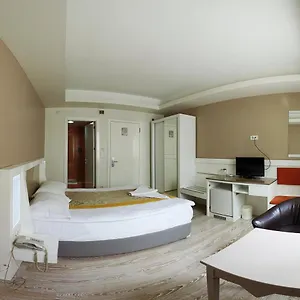 Grand As Istambul
