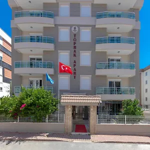 Toprak , أنطاليا تركيا